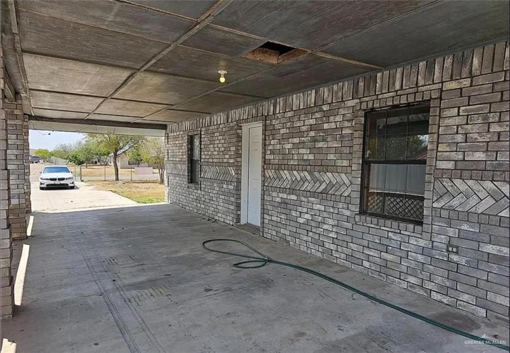 Photo 3 of 224 La Paloma Street
