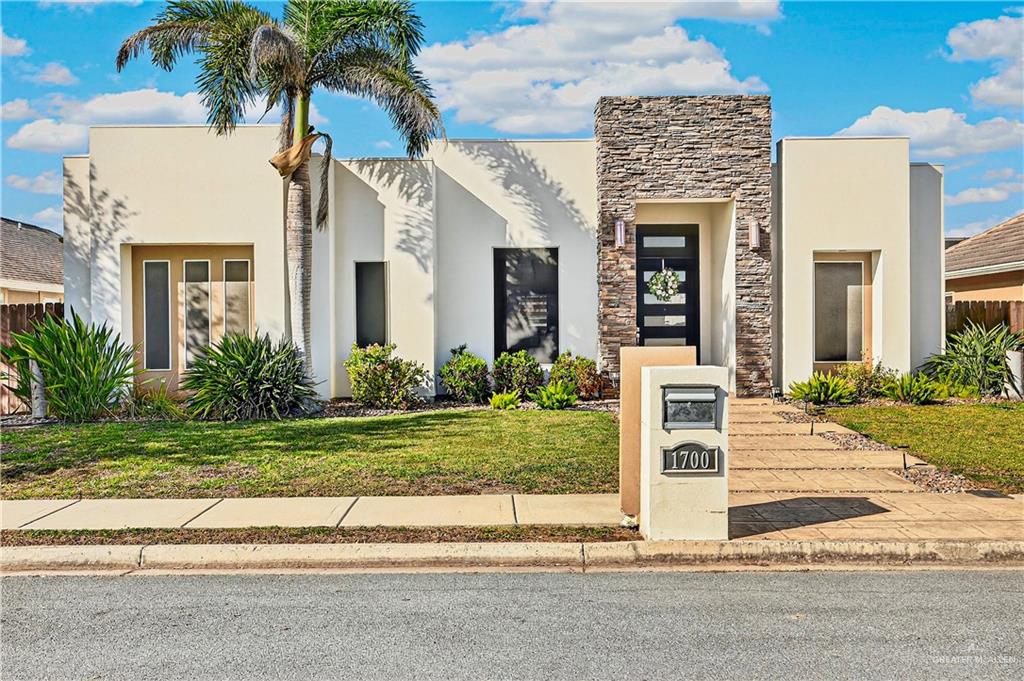 Photo 1 of 1700 Ventura Drive, Pharr