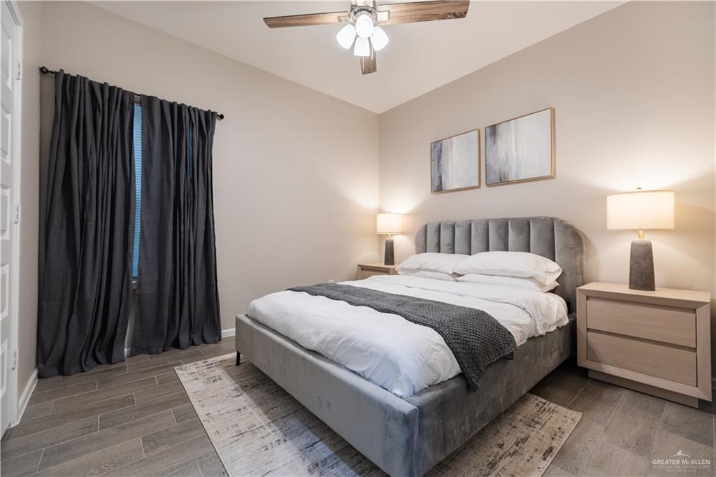 Photo 18 of 2604 Harrison Avenue