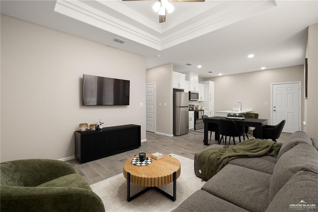 Photo 9 of 2604 Harrison Avenue