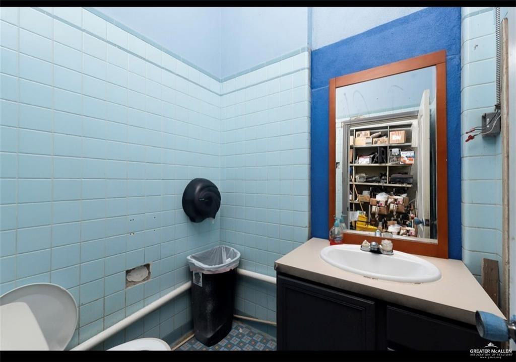 Photo 5 of 1013 7th Street