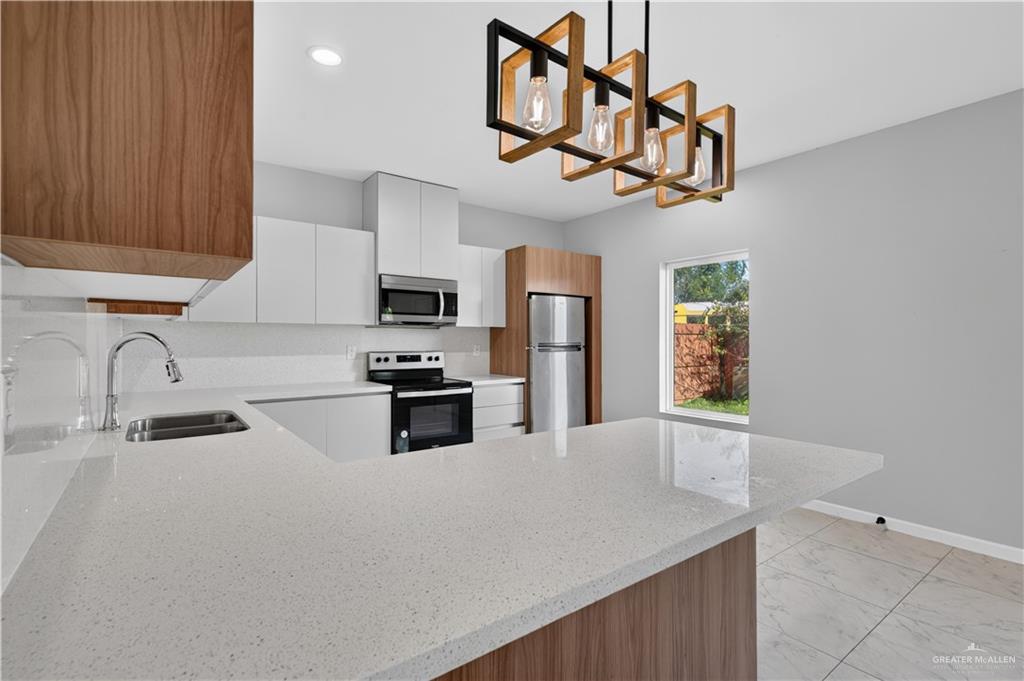 Photo 10 of 808 Hidden Hills Street #2