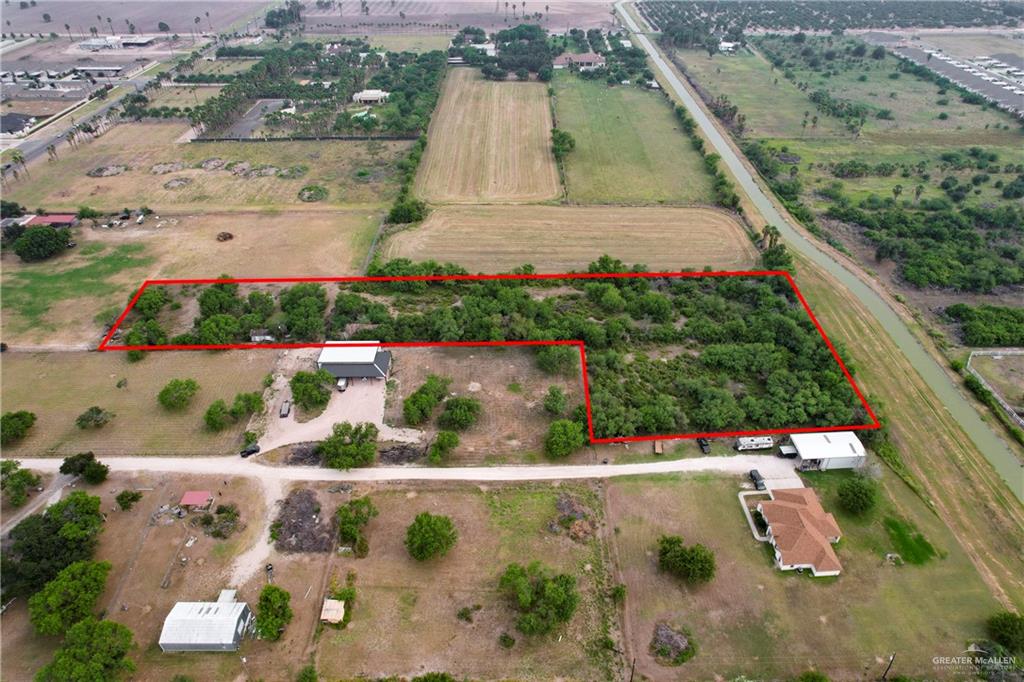 Photo 5 of 1015 Shary Road