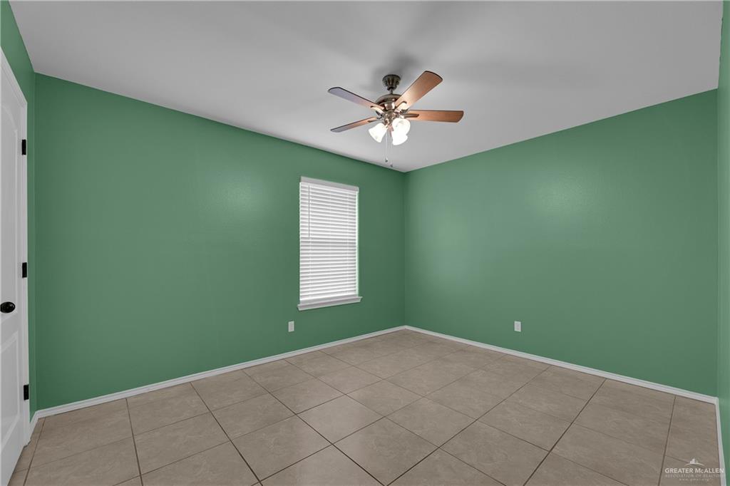Photo 9 of 3619 Prestwick Street