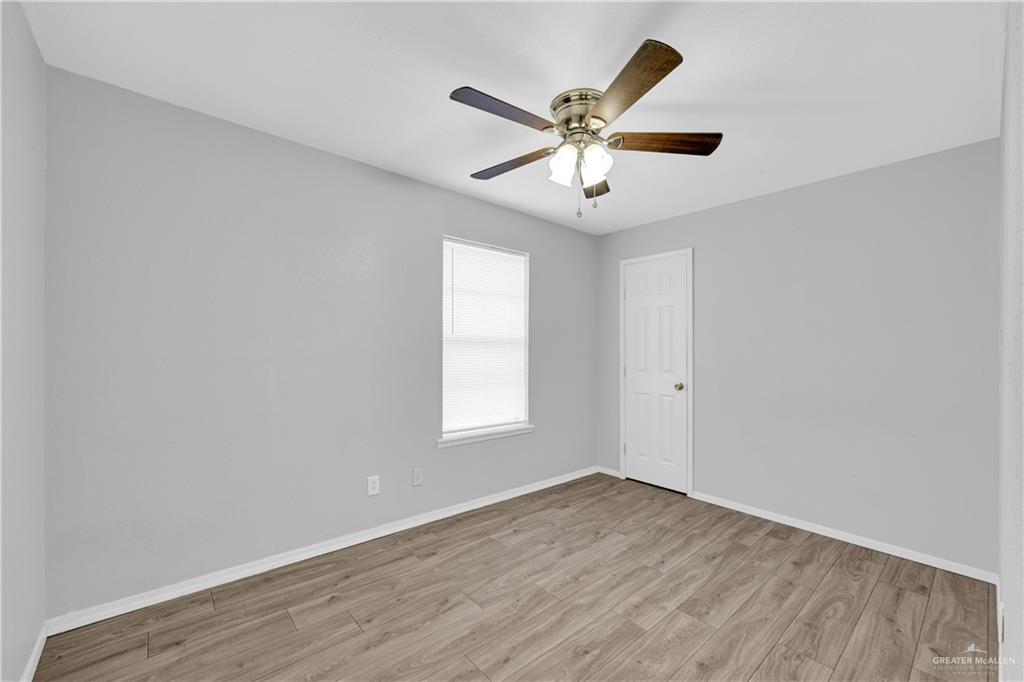 Photo 13 of 1629 Teege Avenue