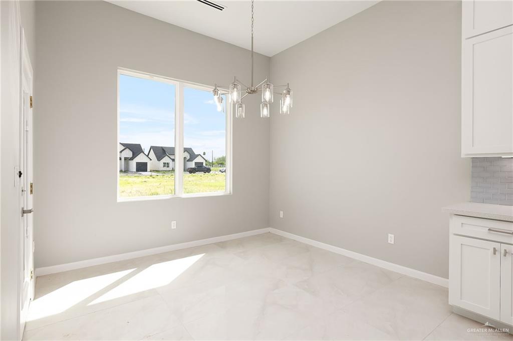 Photo 10 of 5712 Gira Del Sol Street