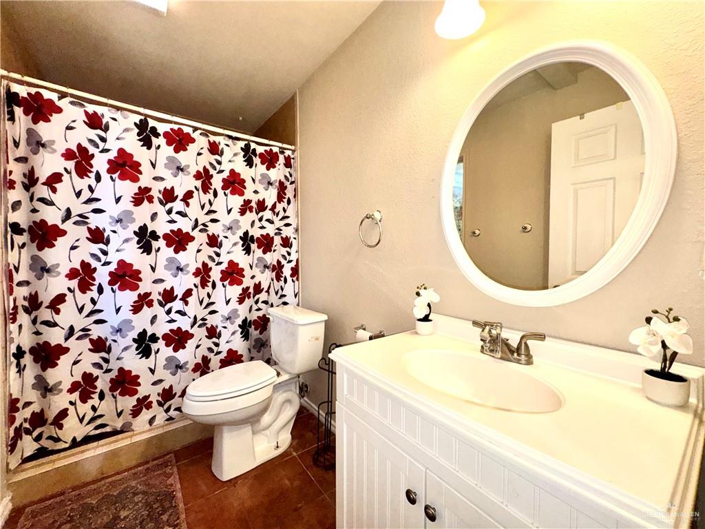 Photo 12 of 821 Stubbs Street