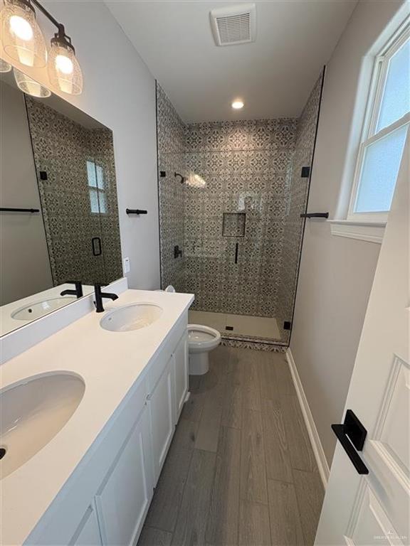 Photo 5 of 14914 Rio Street