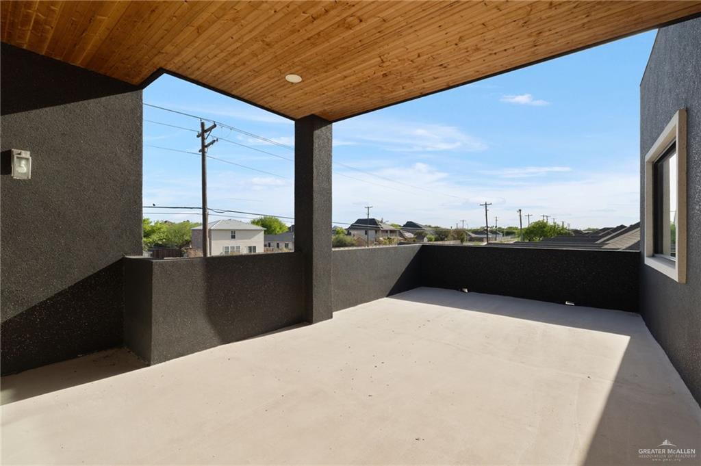 Photo 9 of 801 Azucar Avenue