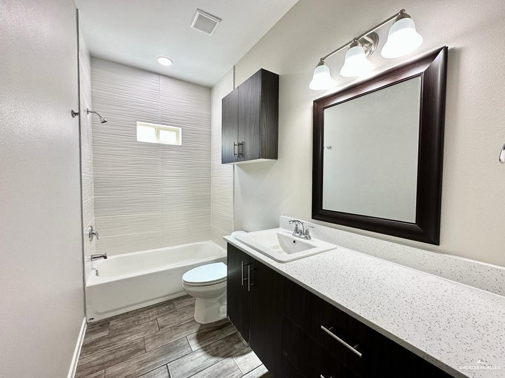 Photo 13 of 810 Starr Street