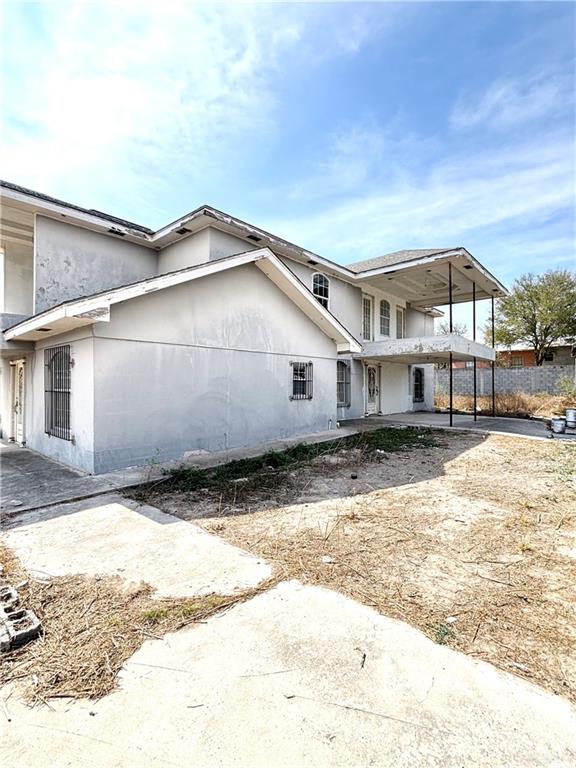 Photo 7 of 207 Loma Blanca Street