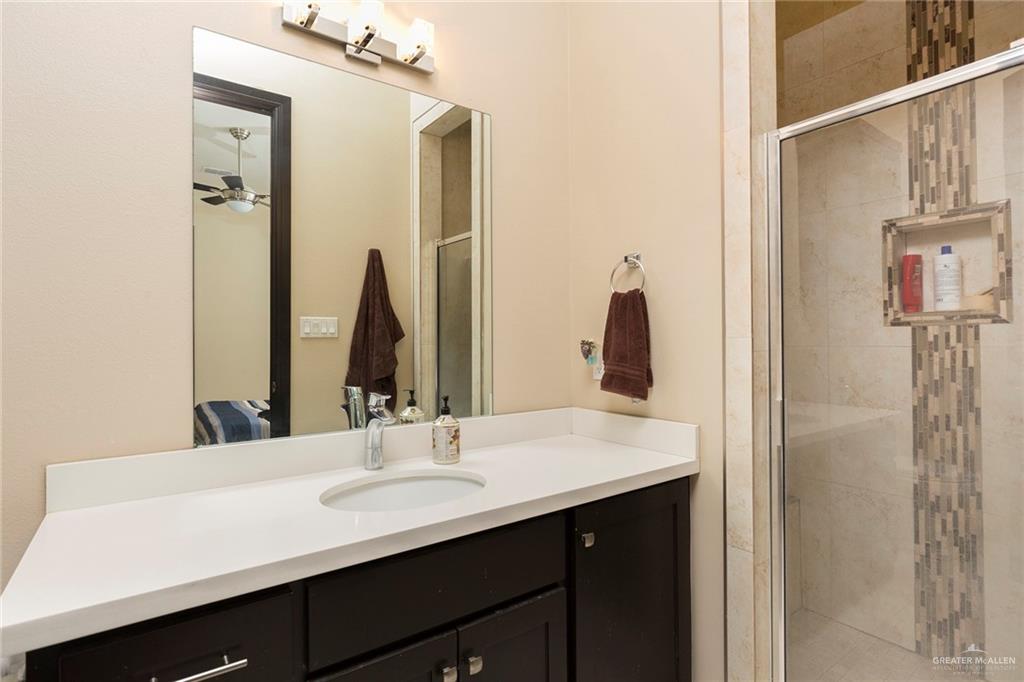 Photo 15 of 1304 Balboa Avenue