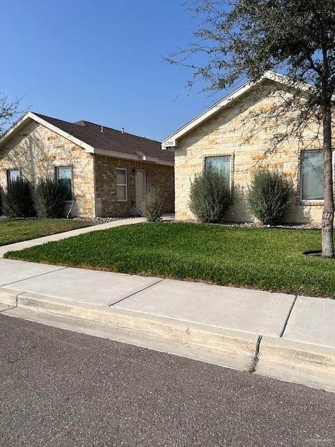 Photo 3 of 3701 Hawthorne Avenue