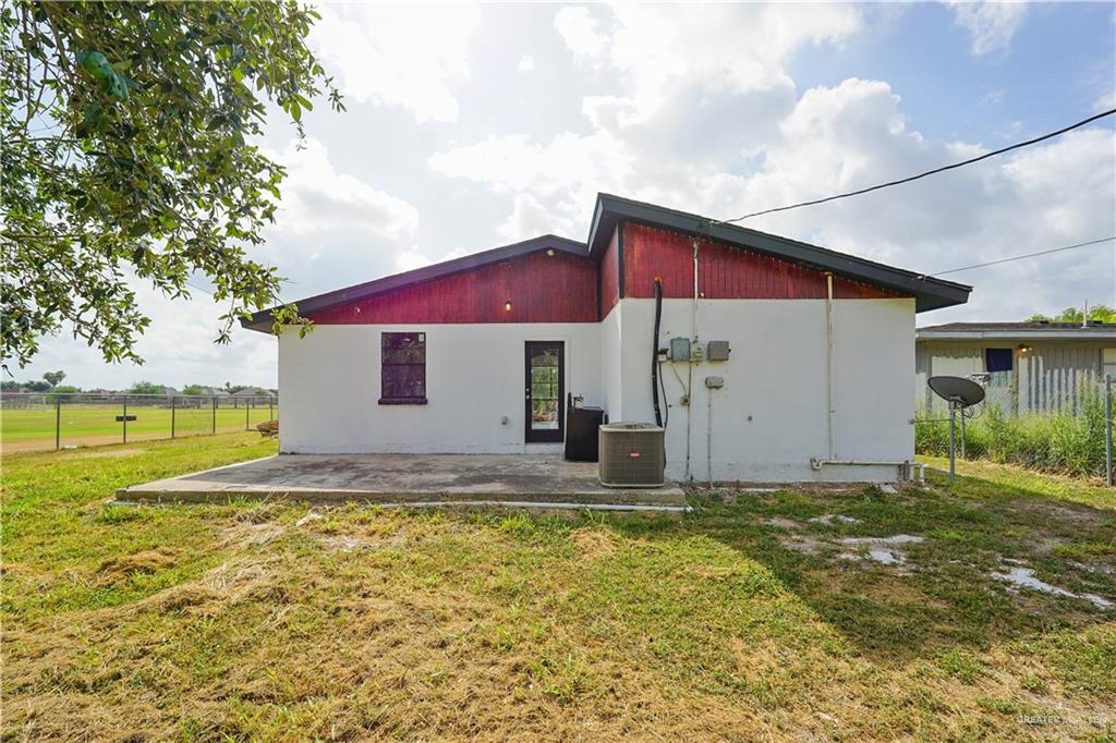 Photo 16 of 3903 Lopez Drive