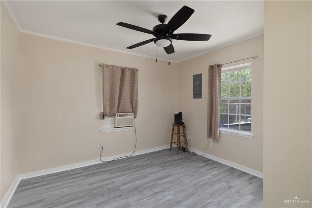 Photo 9 of 1218 Lovett Street