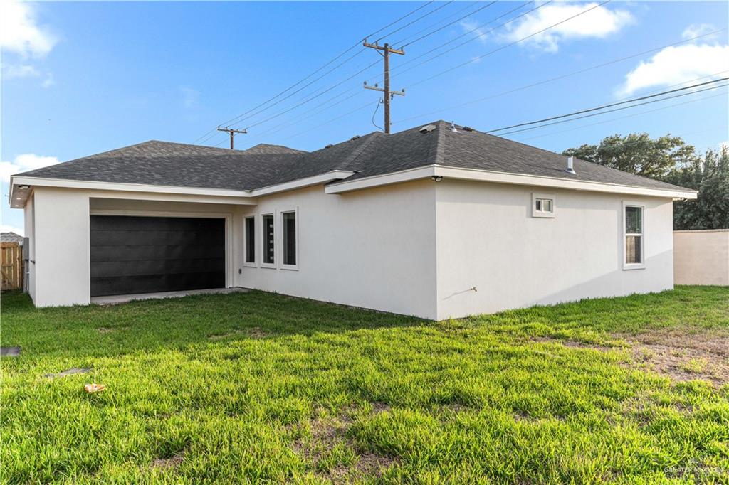 Photo 15 of 801 Corales Street