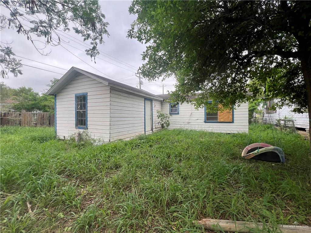 Photo 10 of 610 Cypress Street