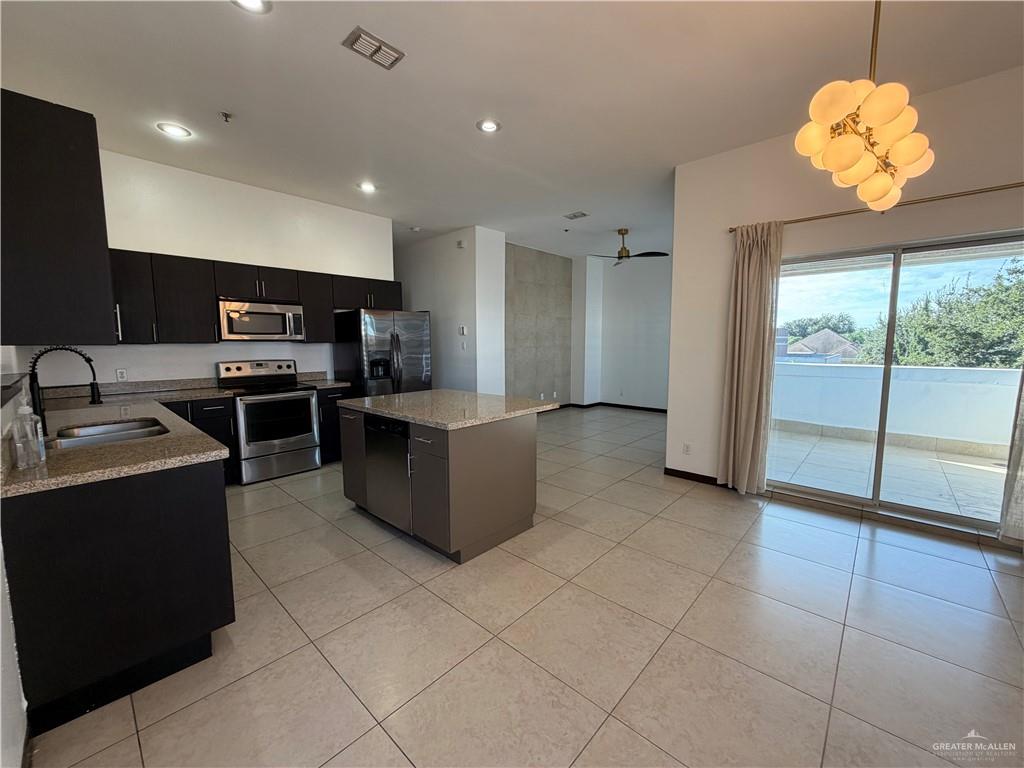 Photo 3 of 4217 Colbath Avenue #450B