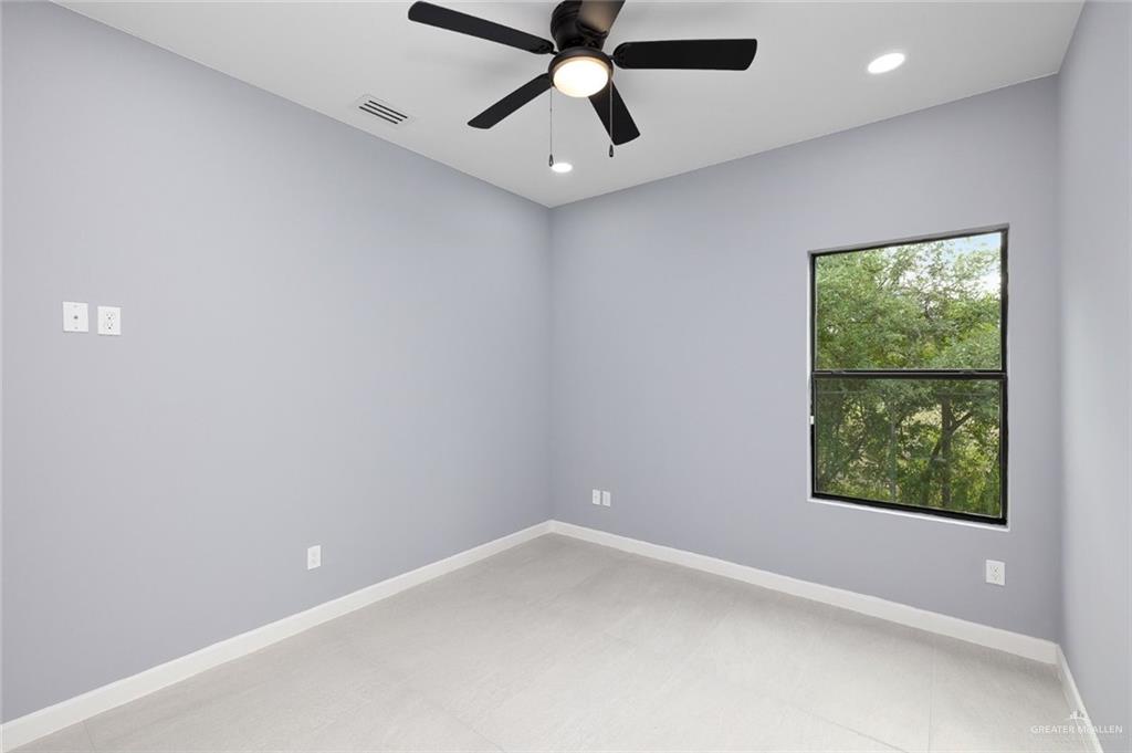 Photo 7 of 1216 Harrison Avenue