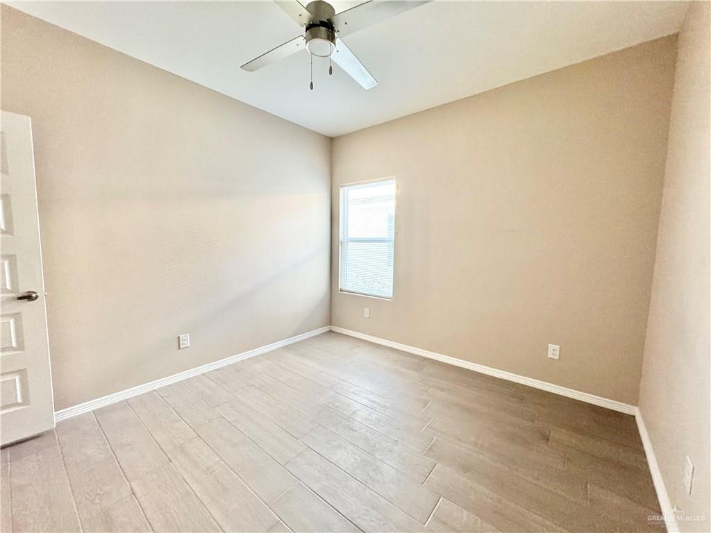 Photo 8 of 3105 Driftwood Street #4