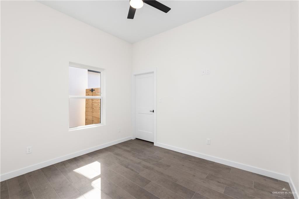 Photo 12 of 719 25th Street