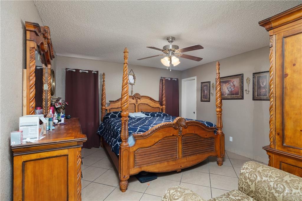 Photo 6 of 1024 Dove Street