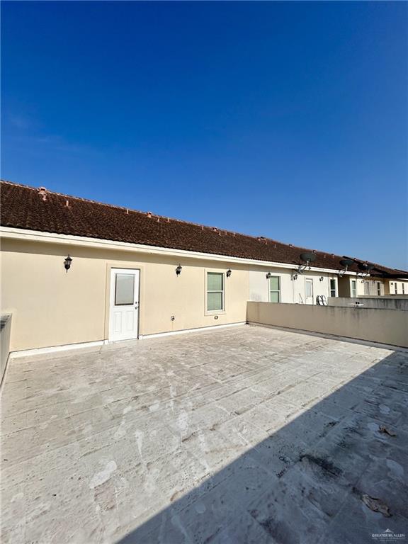 Photo 18 of 1412 Keeton Avenue #25