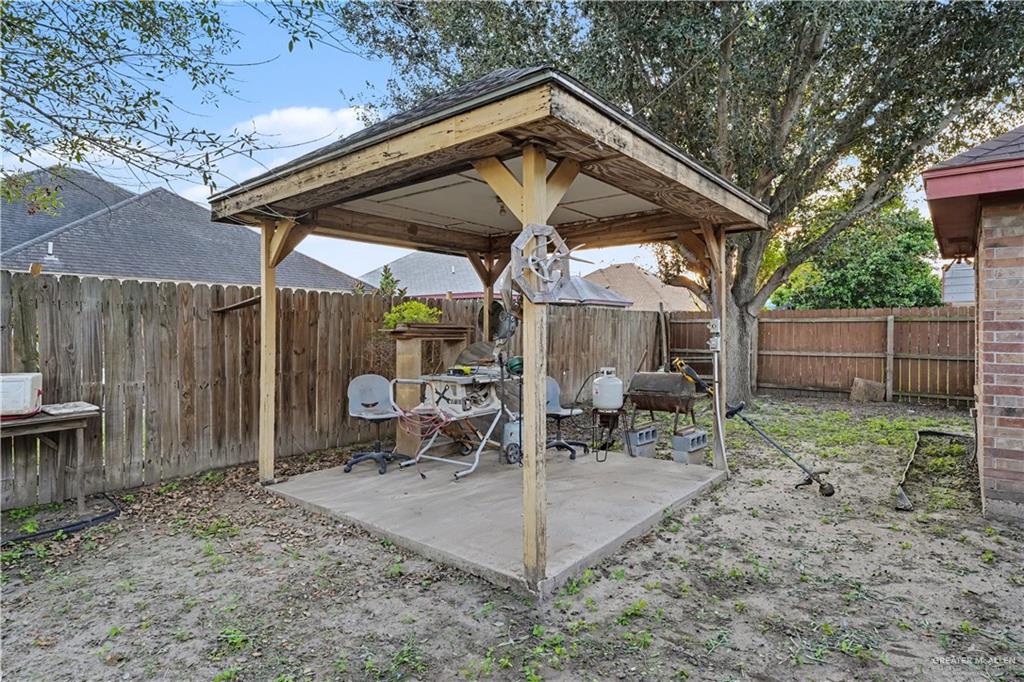 Photo 14 of 1516 Bella Vista Avenue