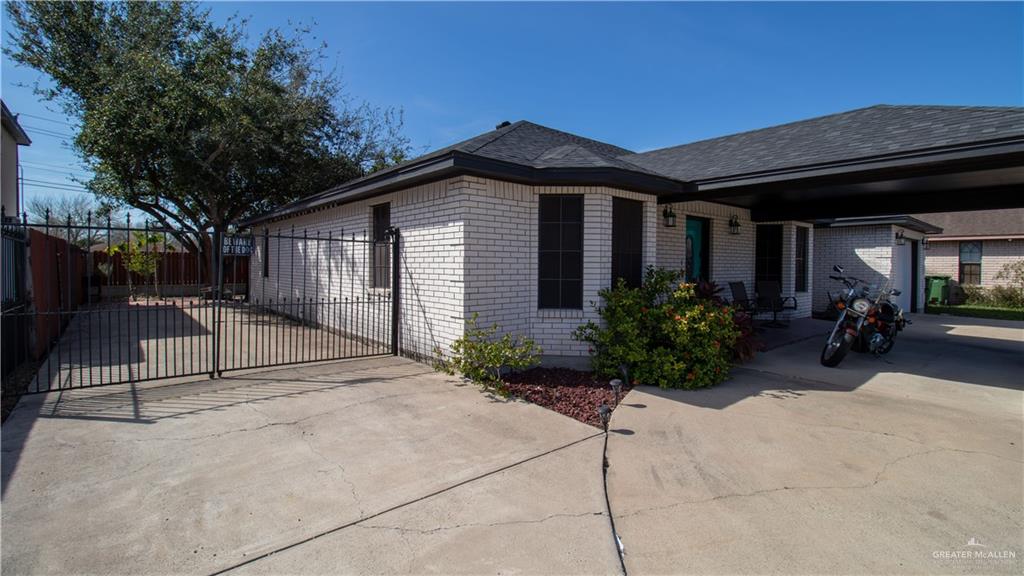 Photo 2 of 1215 Pinion Drive