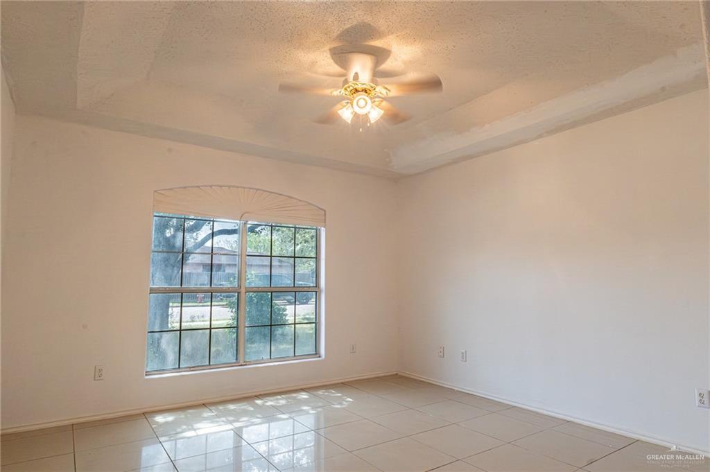 Photo 15 of 309 Amber Drive