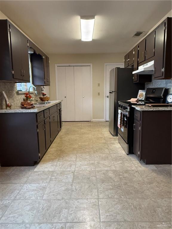 Photo 5 of 2303 Wisteria Avenue