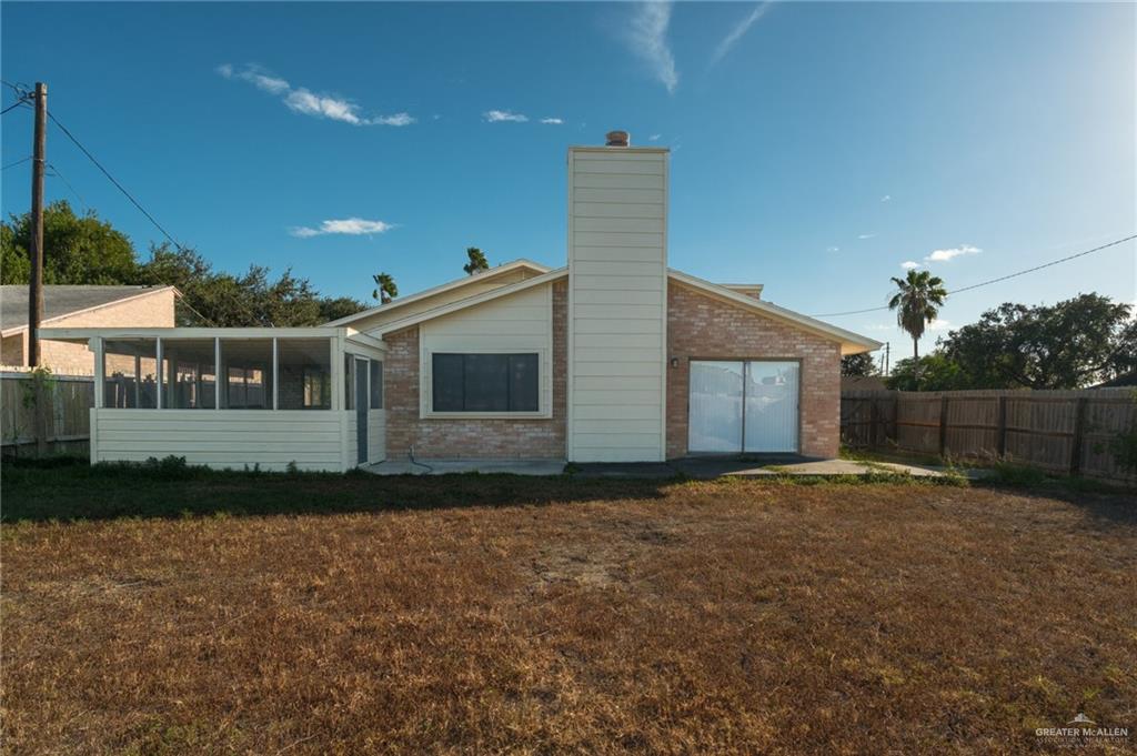 Photo 30 of 917 Blue Bonnett Drive