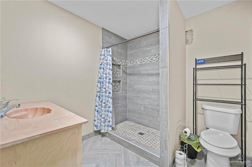 Photo 9 of 7120 Charro Street
