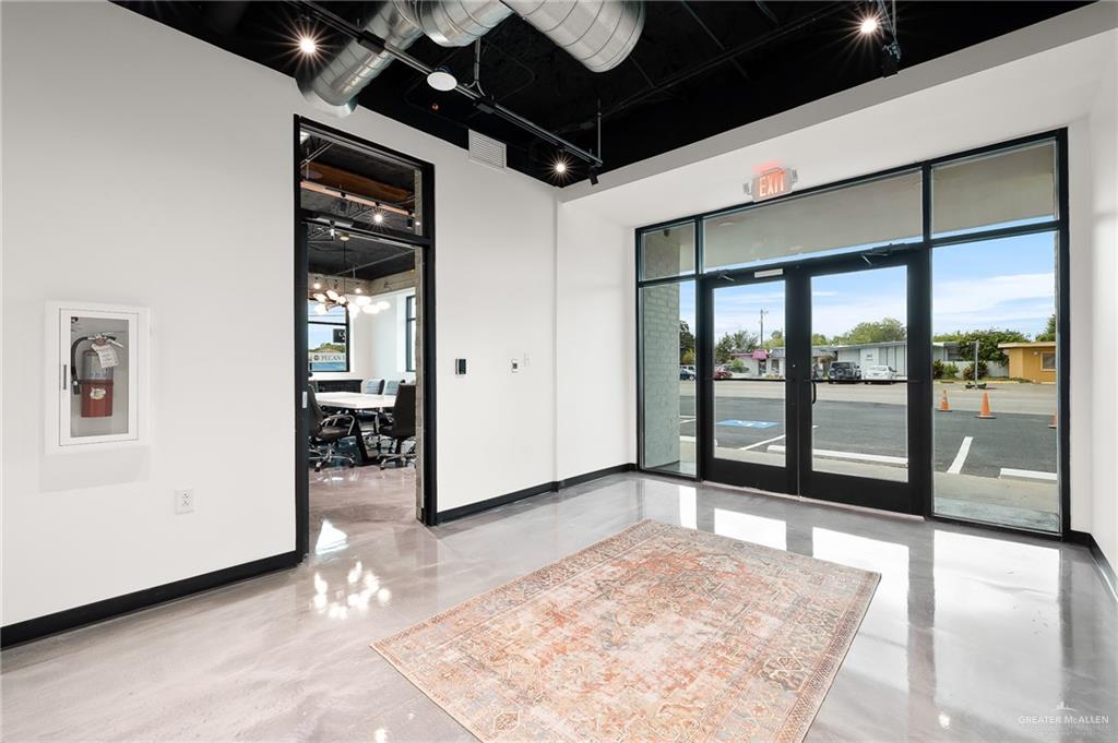 Photo 6 of 804 Pecan Boulevard #101