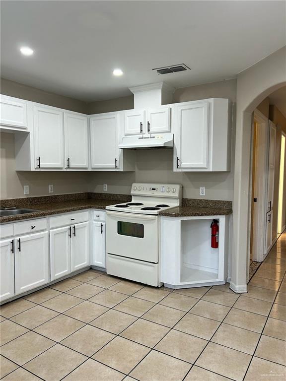 Photo 6 of 303 Rockport Street