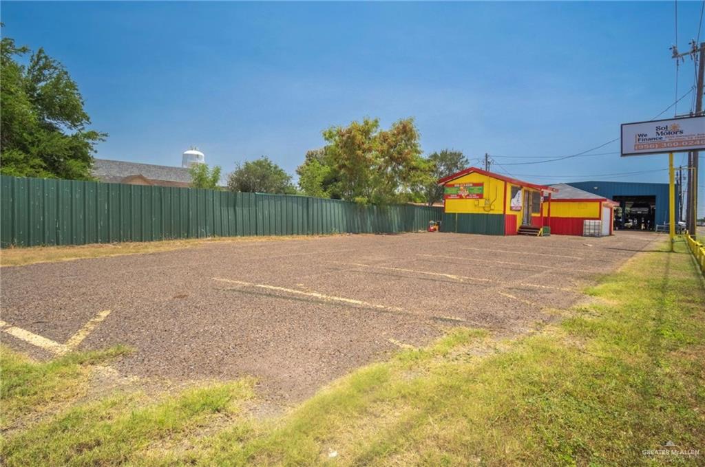 Photo 1 of 2255 Date Palm Avenue, McAllen