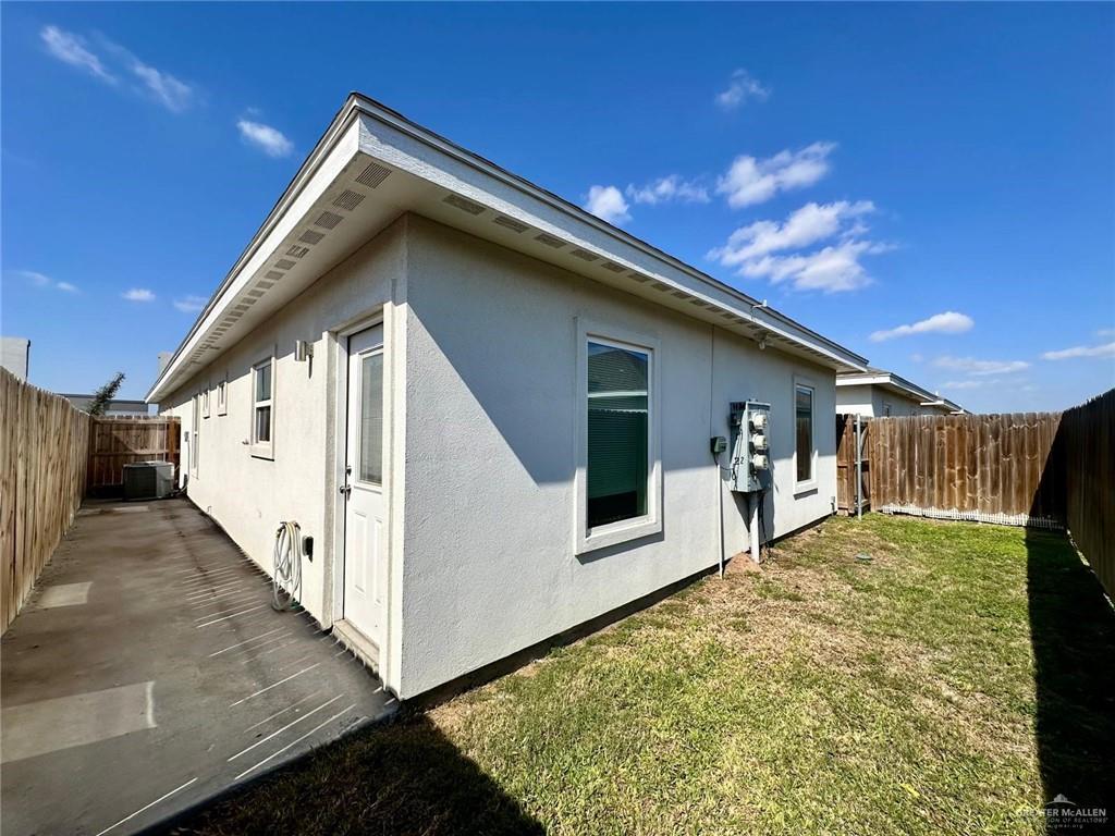 Photo 9 of 3312 Mia Street #4