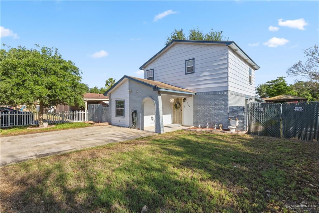 Photo 2 of 2124 Hawk Avenue