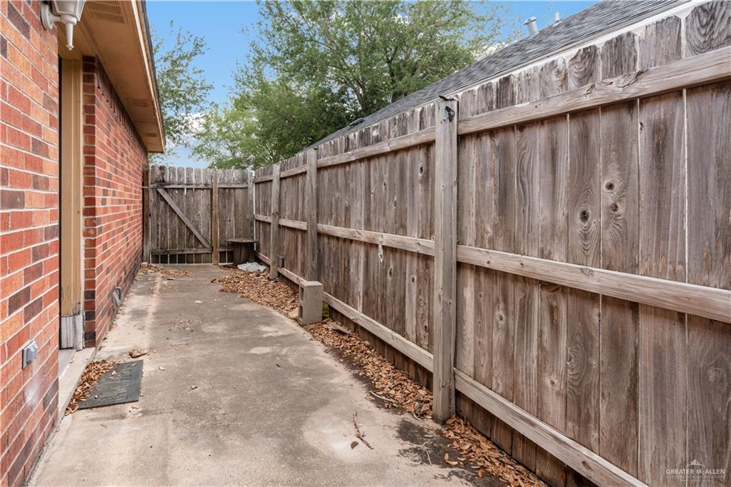 Photo 12 of 1607 Portales Drive