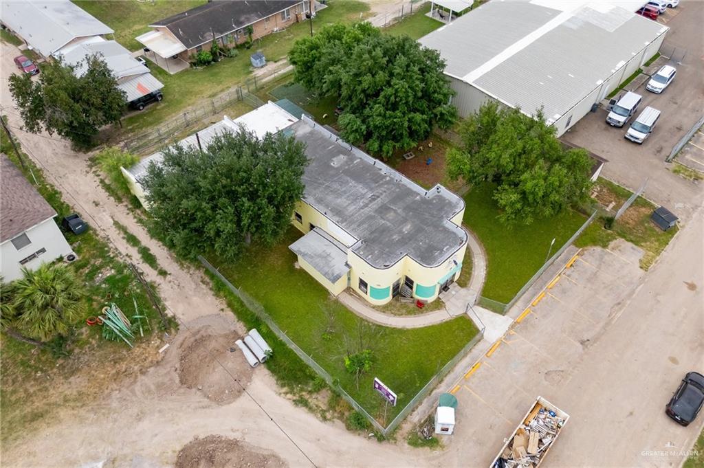 Photo 19 of 109 7th Street