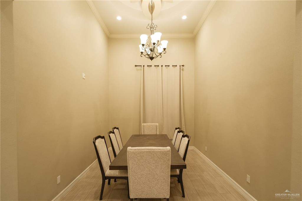 Photo 11 of 153 Alvarez Court