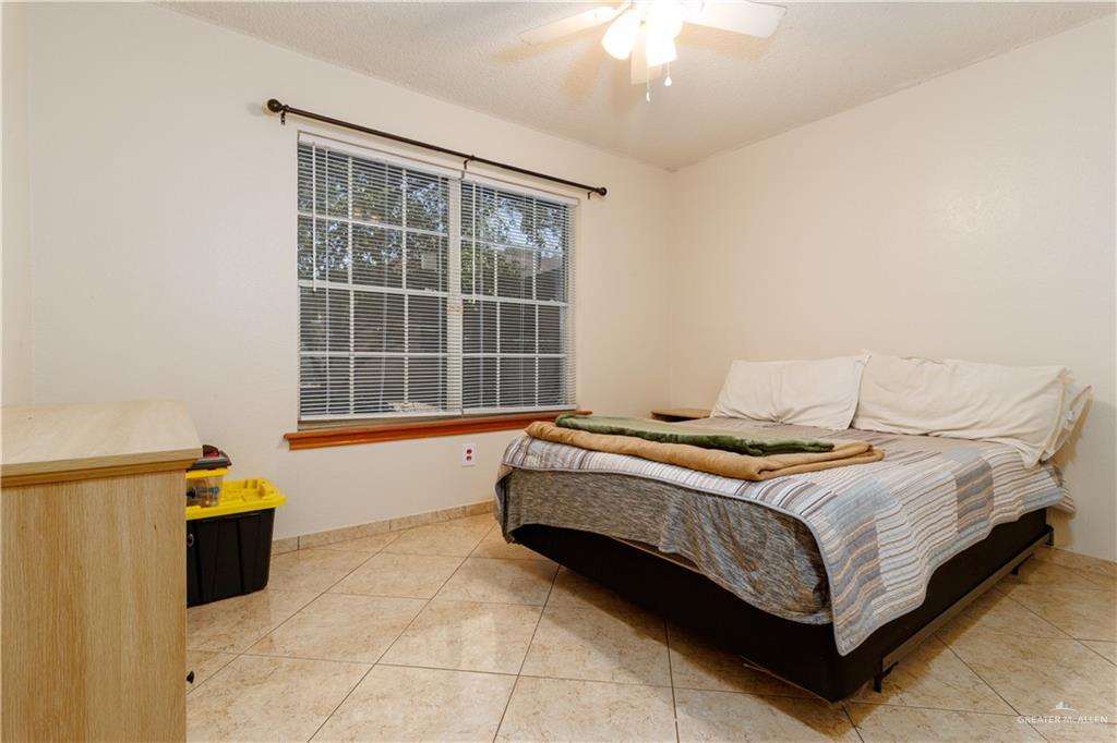 Photo 10 of 2228 31st Street
