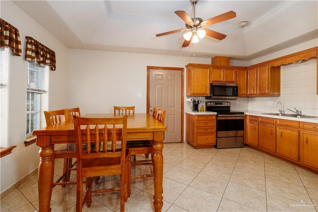 Photo 6 of 2228 31st Street
