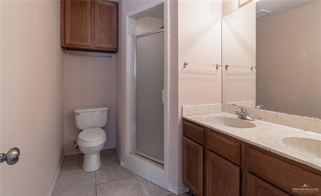 Photo 6 of 2704 Ashley Court