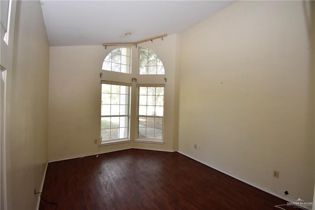 Photo 9 of 1308 Lincoln Avenue