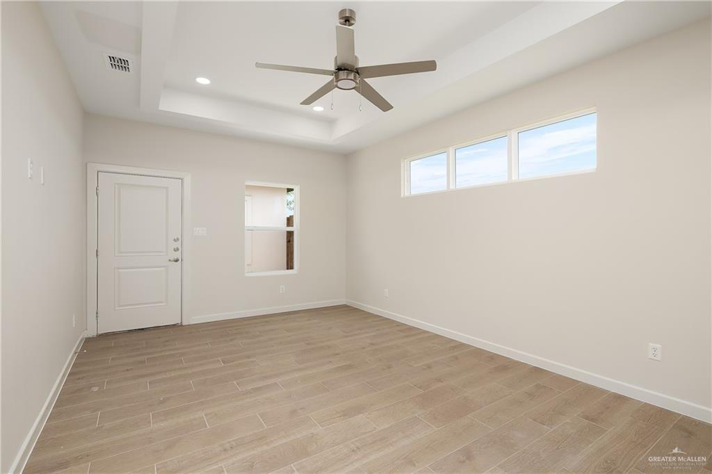 Photo 4 of 713 Coves Lane #2