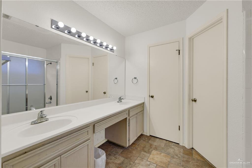 Photo 8 of 7504 19th Street