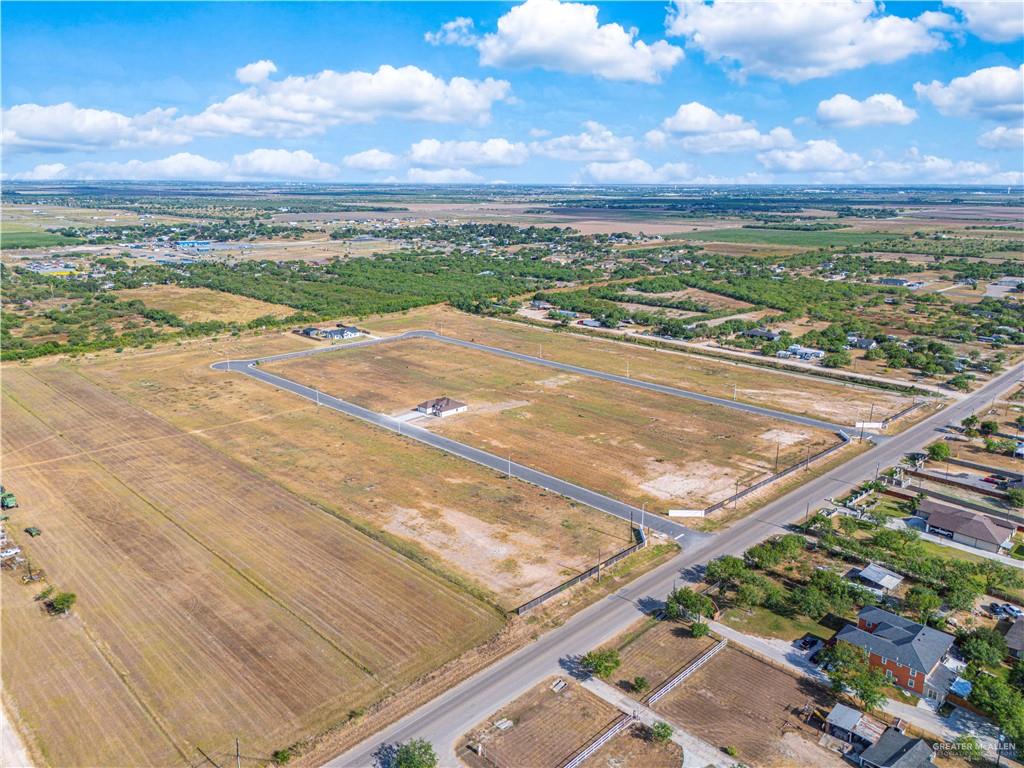 Photo 4 of 000 Nena Street
