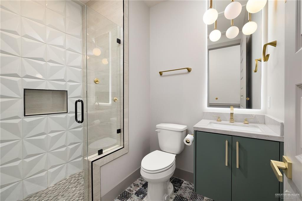Photo 18 of 3808 Zenker Avenue