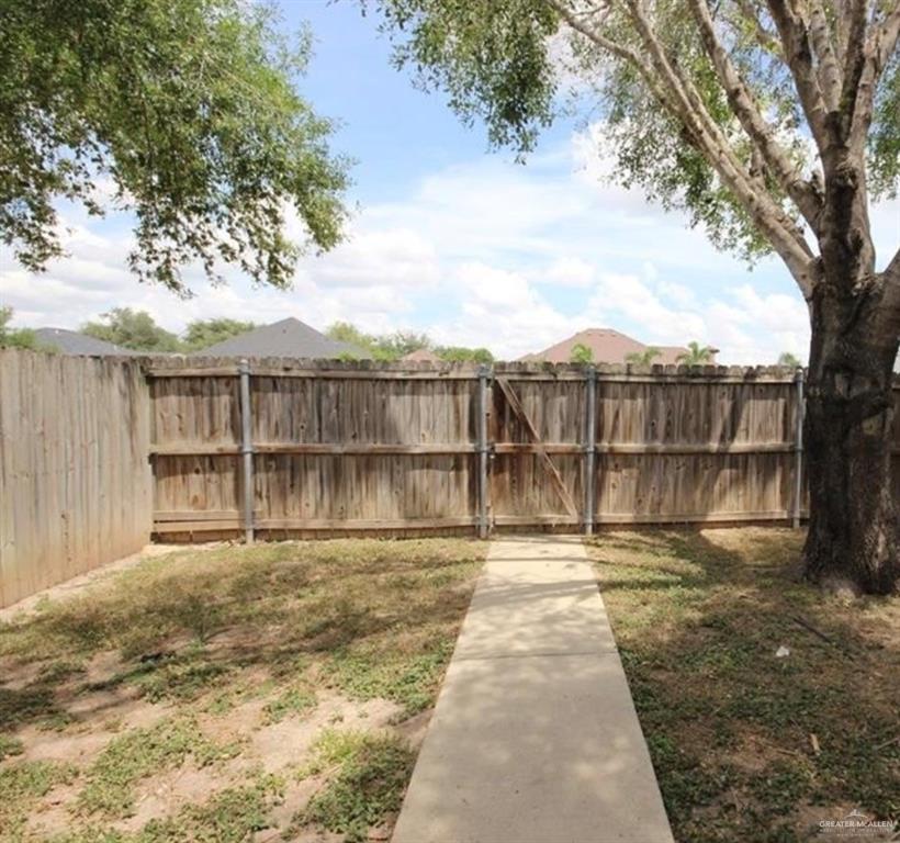 Photo 10 of 2609 Nassau Street